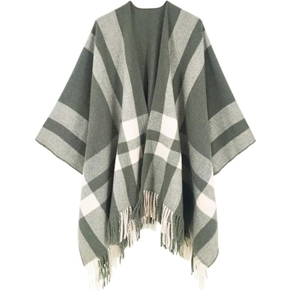UNIVERSAL THREAD TARGET PLAID FRINGE OPEN FRONT PONCHO IN GREEN ONE SIZE - Picture 2 of 16
